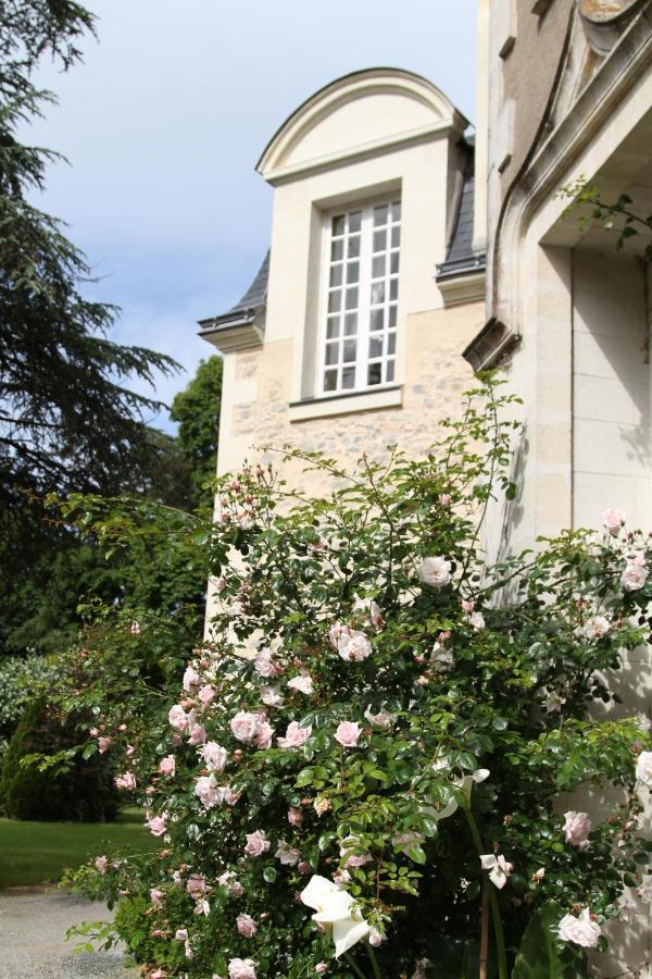 Chambres d'Hôtes Château du Bois de La Noe Bouaye Exterior foto