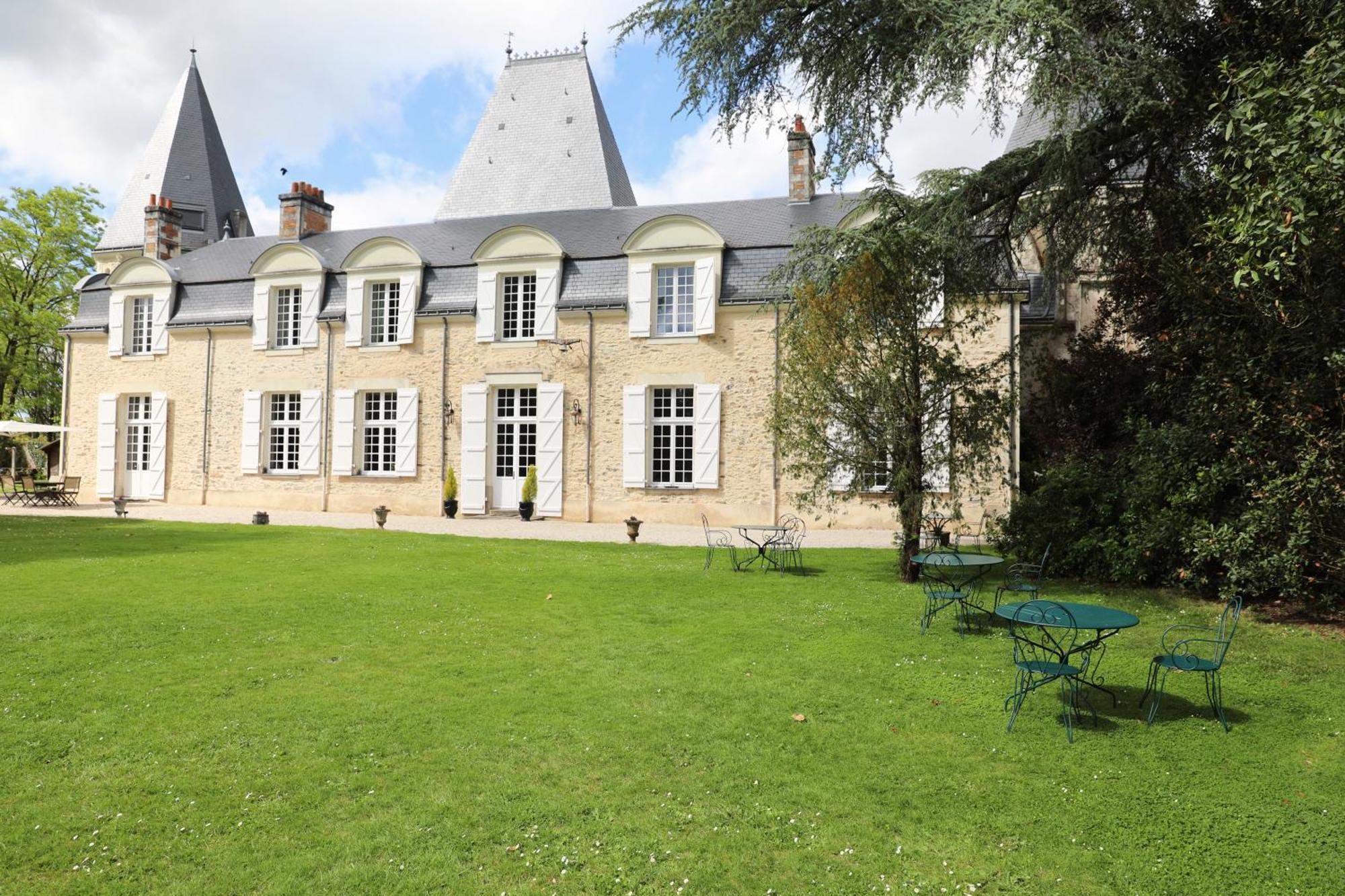 Chambres d'Hôtes Château du Bois de La Noe Bouaye Exterior foto