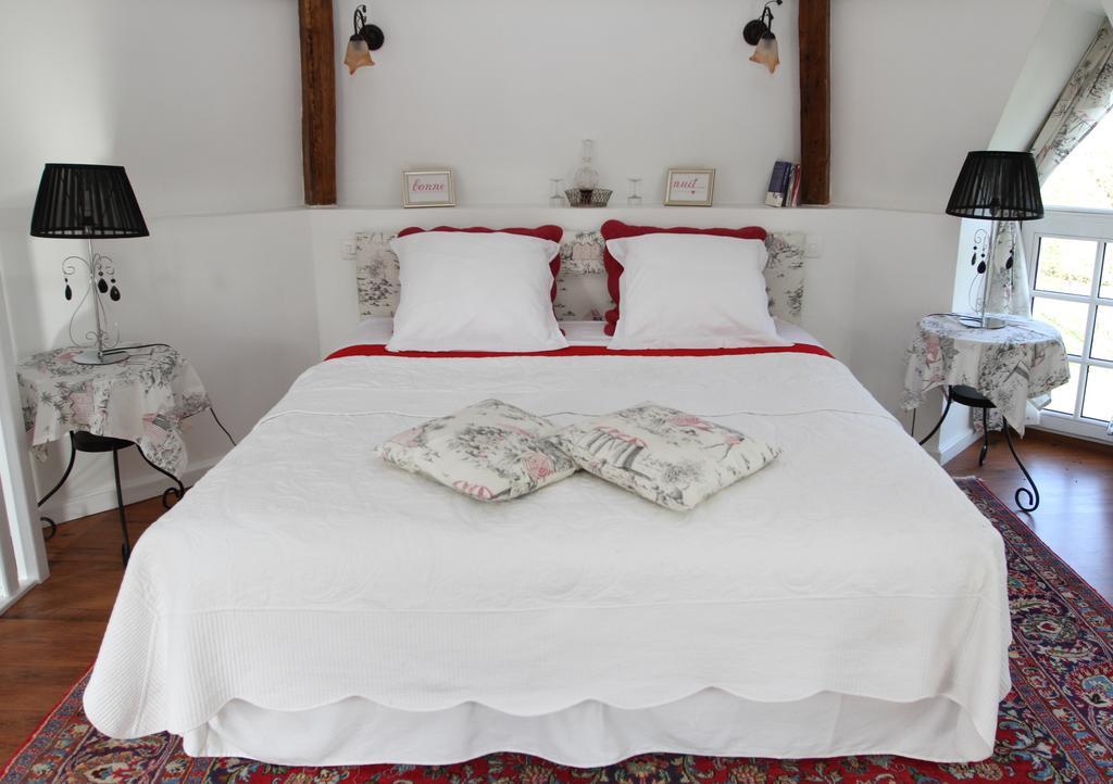 Chambres d'Hôtes Château du Bois de La Noe Bouaye Quarto foto